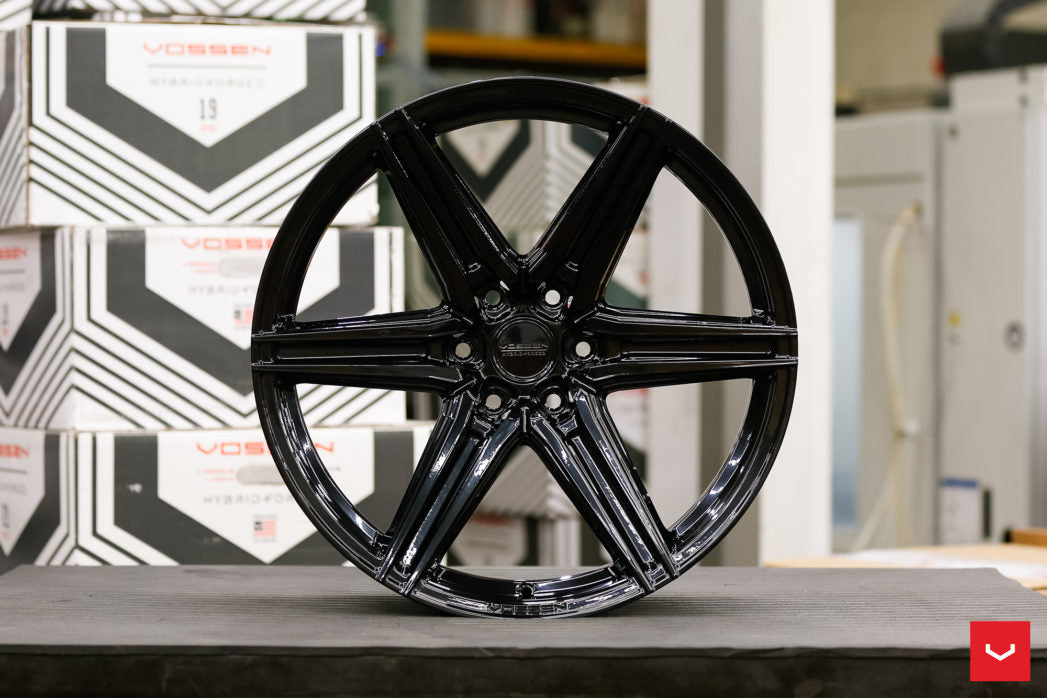 20" Vossen HF6-2 Gloss Black 6x135 ( Set of 4 )